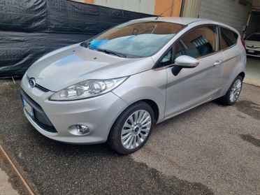 Ford Fiesta 1.2 82CV 3 porte Titanium unica