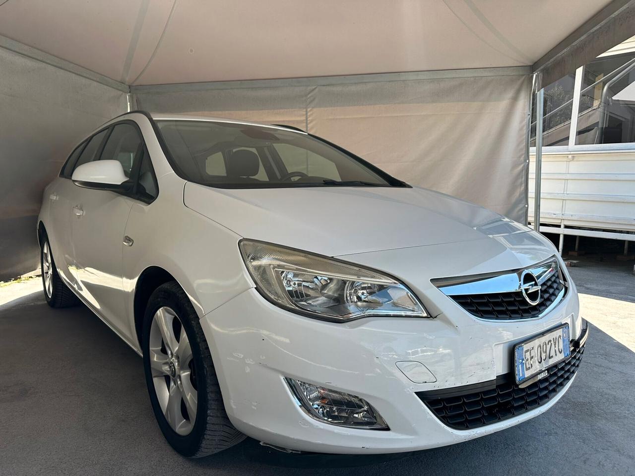 Opel Astra 1.7 CDTI 110CV Sports Tourer Cosmo