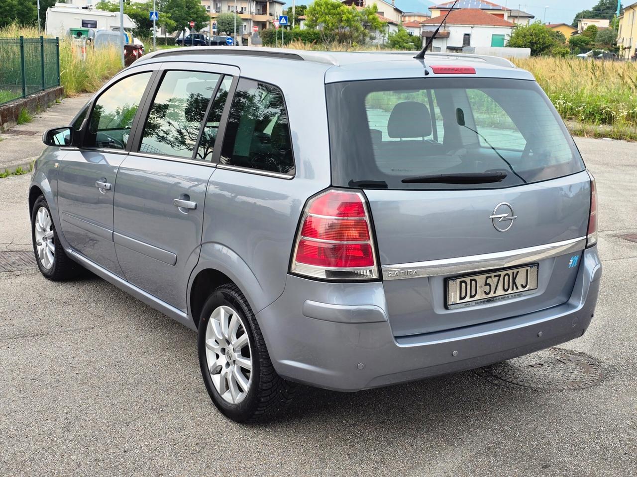 Opel Zafira 1.6 B/METANO 7 POSTI OK NEOPATENTI