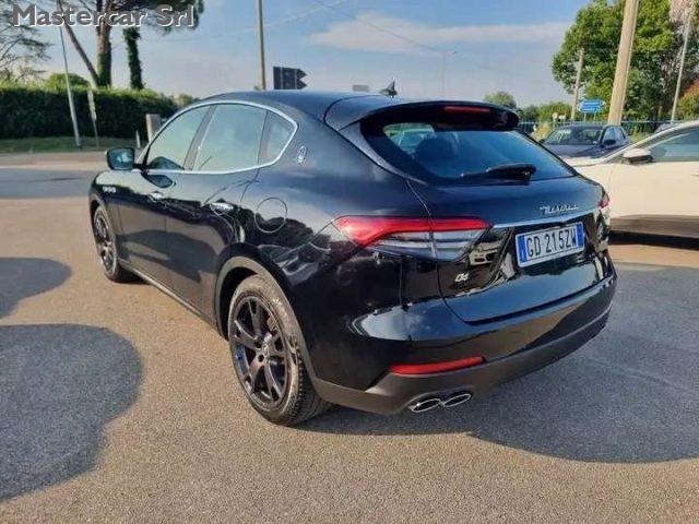 MASERATI Levante Levante 3.0 V6 350cv auto - GD215ZW