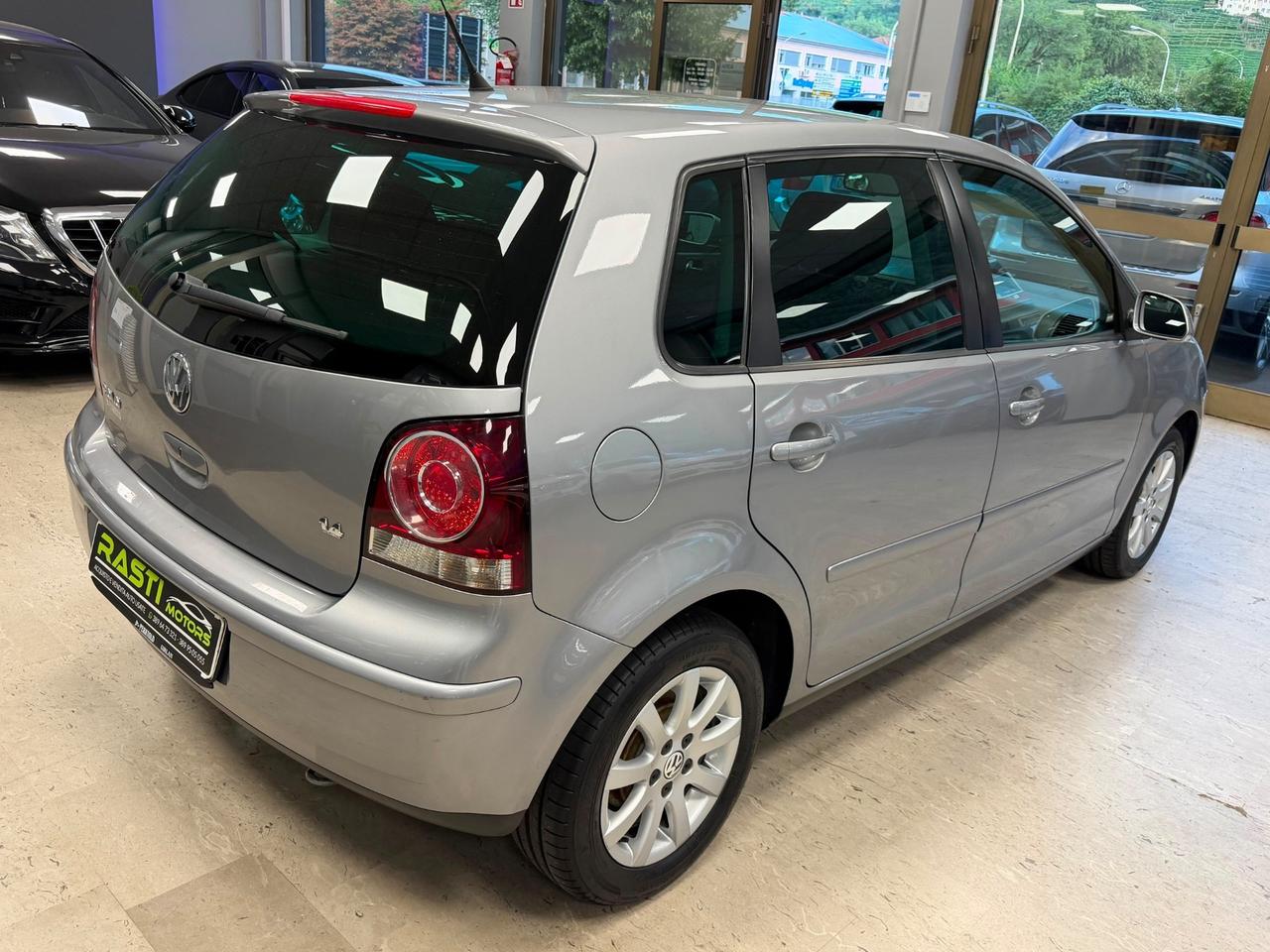Volkswagen Polo 1.4/80CV 16V 5p. Comfortline