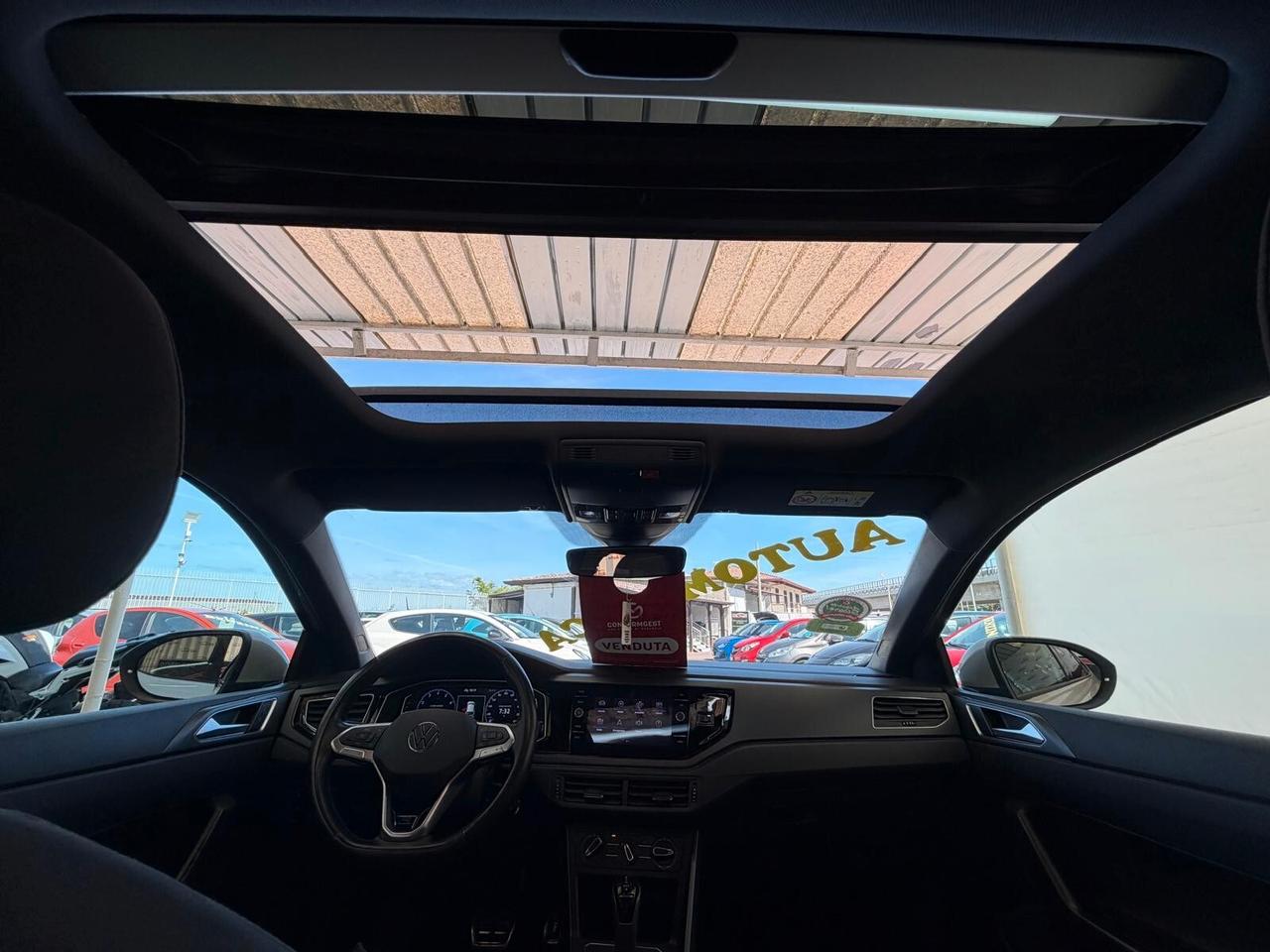 VOLKSWAGEN TAIGO 1.0 BENZINA 110CV AUTOMATICA