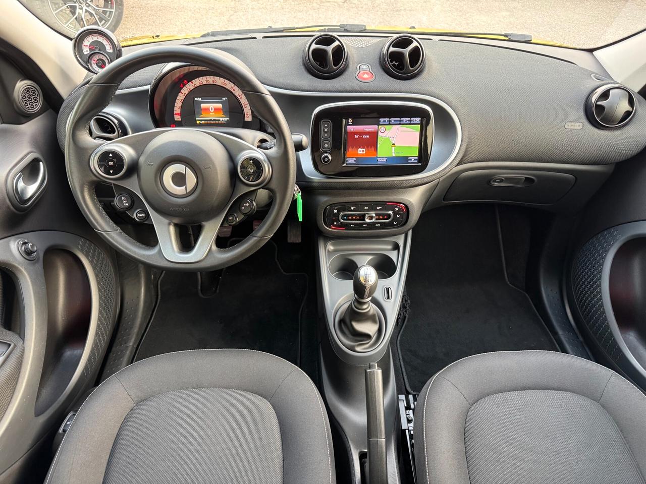 Smart ForFour 90 0.9 Turbo Passion LED NAVI