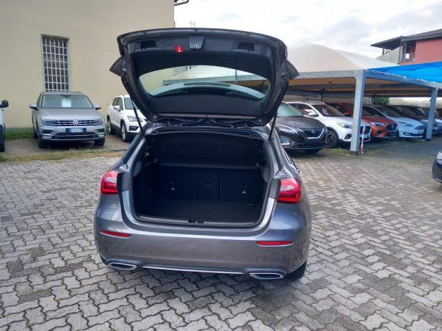 MERCEDES-BENZ A 200 Automatic Sport