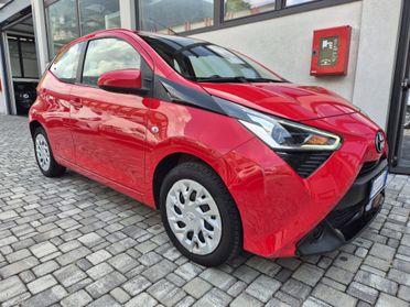 Toyota Aygo 1.0 Connect 5 porte SOLO 3000KM OK NEO