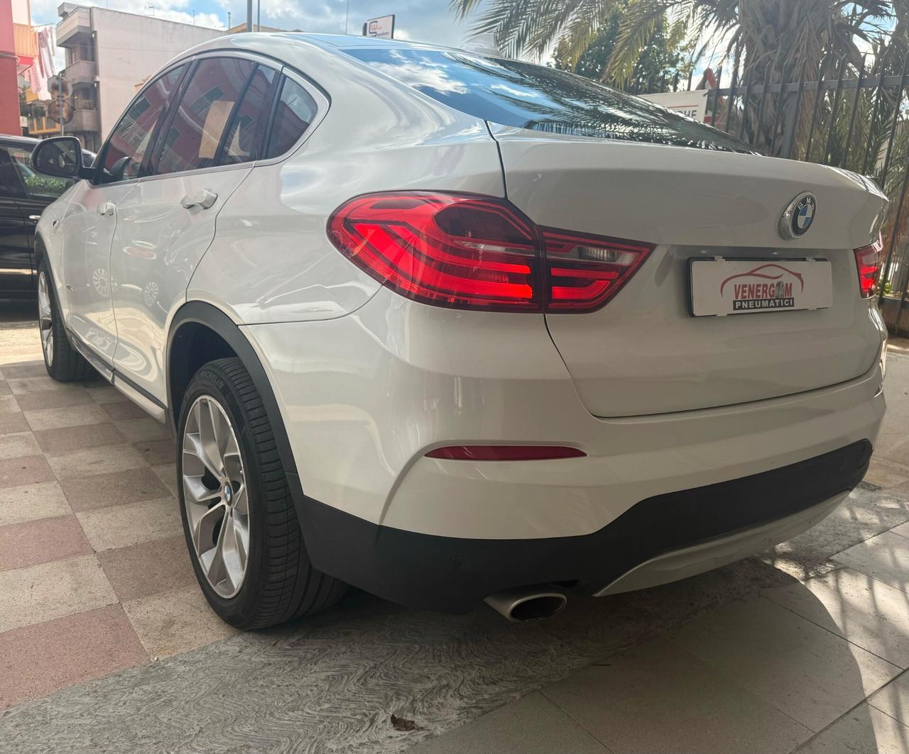 Bmw X4 xDrive20d xLine IVA ESPOSTA