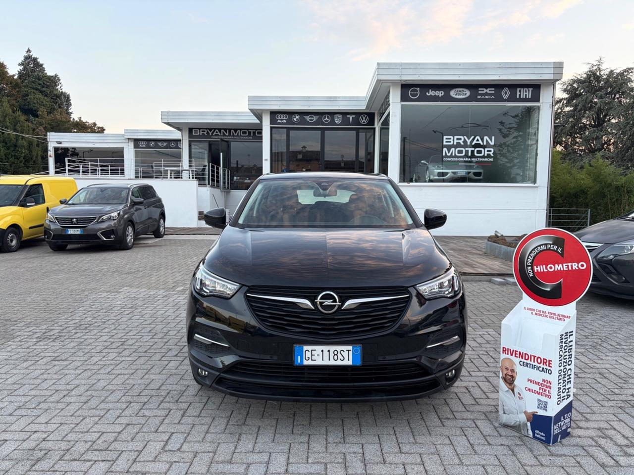Opel Grandland X 1.5 diesel Ecotec Start&Stop aut. Business Ed.