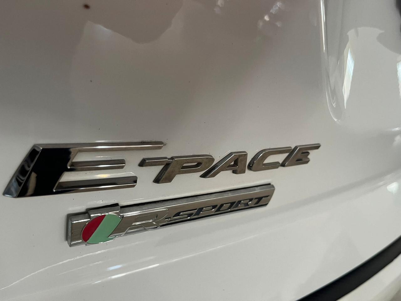 Jaguar E-Pace 2.0D 150 CV AWD aut. R-Dynamic HSE