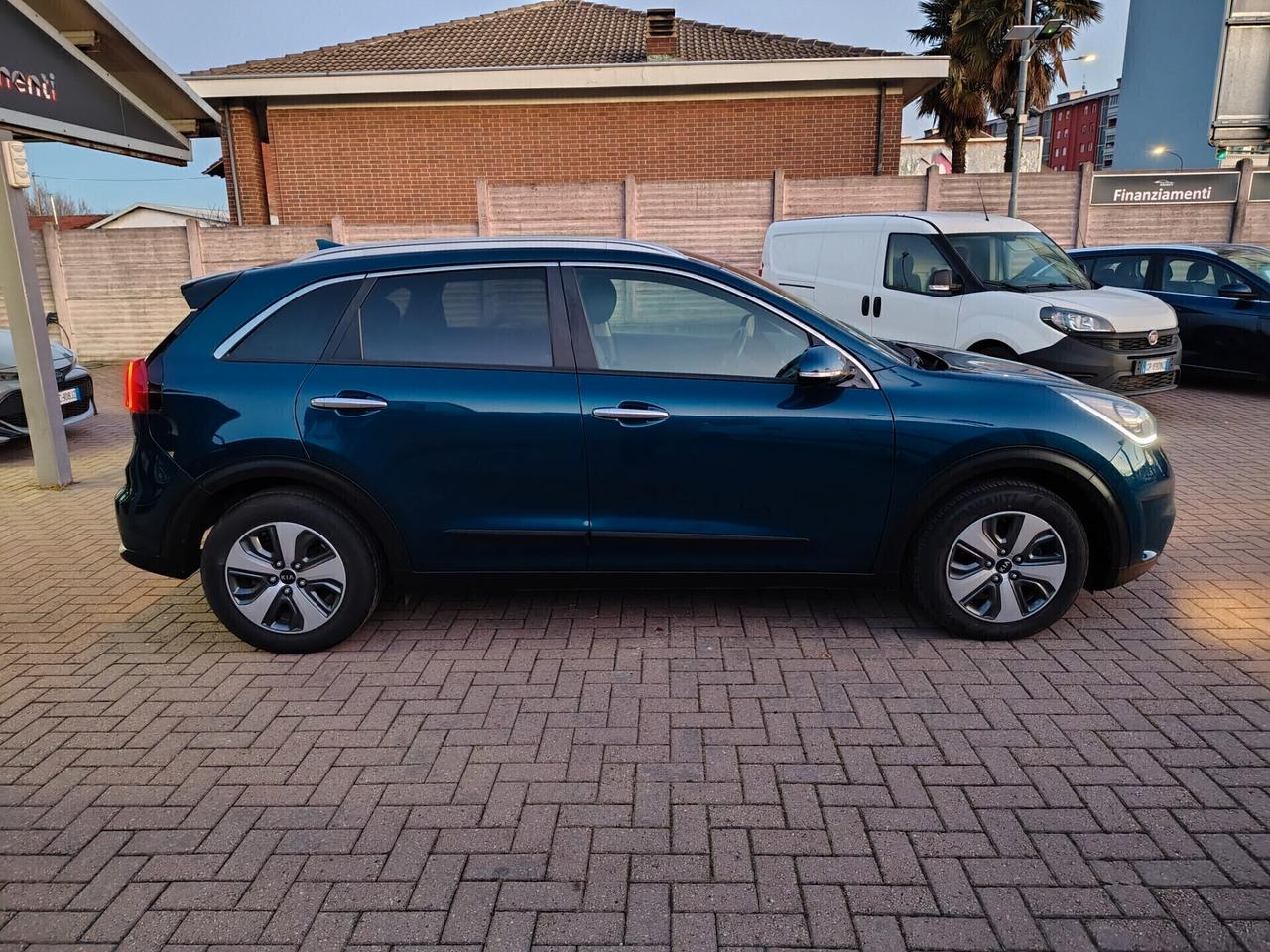 Kia Niro 1.6 GDi Hybrid PREZZO REALE