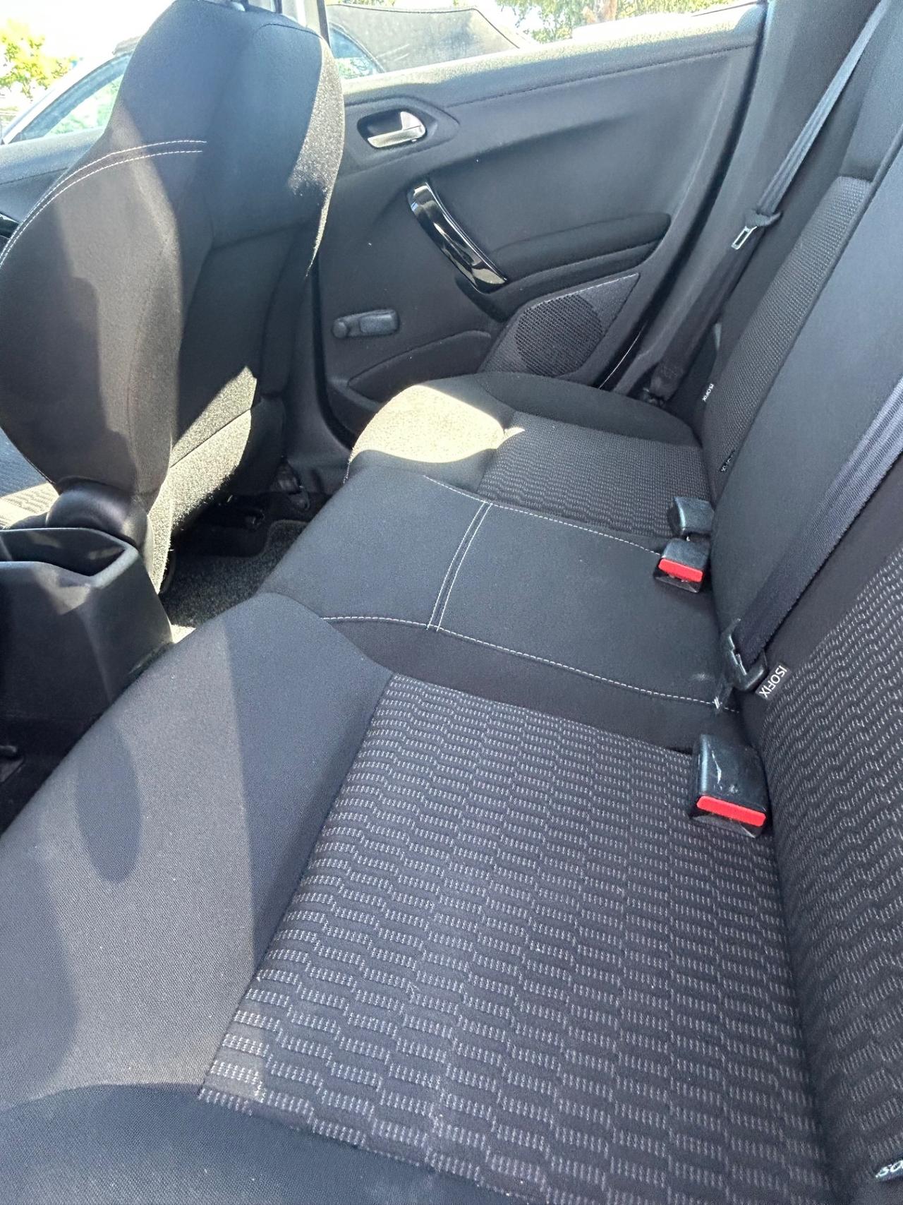 Peugeot 208 PureTech 82 5 porte Active