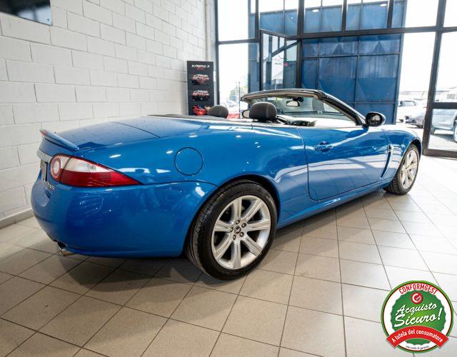 JAGUAR XK 4.2 V8 Convertibile