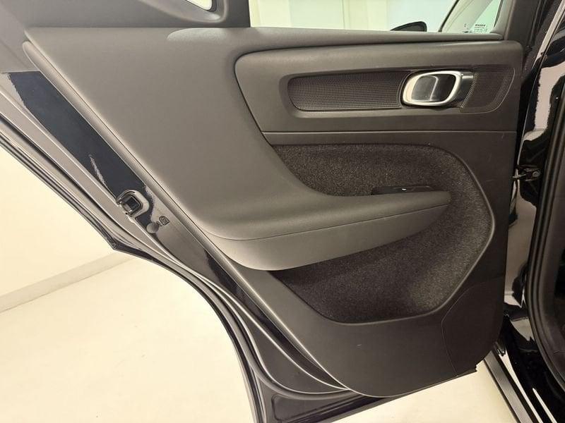 Volvo XC40 Recharge T4 Plug-in Hybrid auto Recharge Core