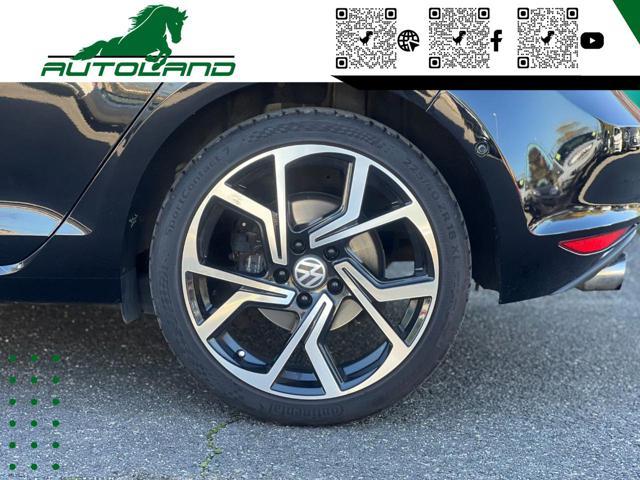 VOLKSWAGEN Golf 2.0 TDI DSG 5p. Highline BlueMotion FINANZIABILE