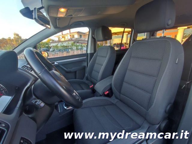 VOLKSWAGEN Touran Business 1.6 TDI DSG Comfortline 7 Posti