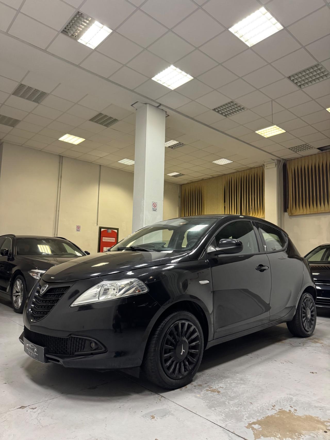 Lancia Ypsilon 1.2 69 CV 5 porte GPL Ecochic Gold