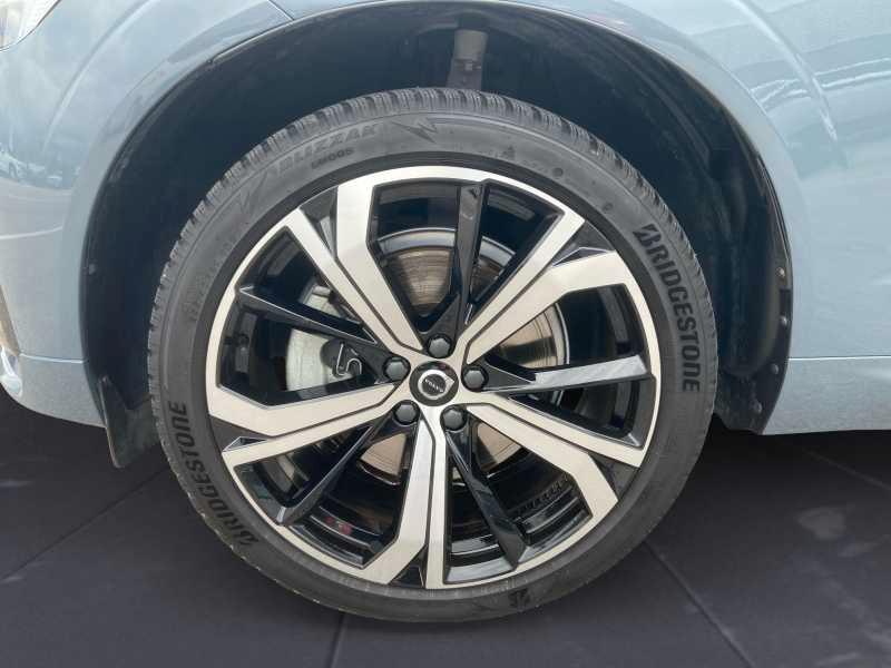 VOLVO XC60 2.0 b4 R-DeSiGn AwD AuTo