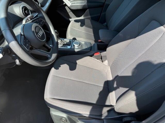 Audi Q2 35 TFSI S tronic Admired