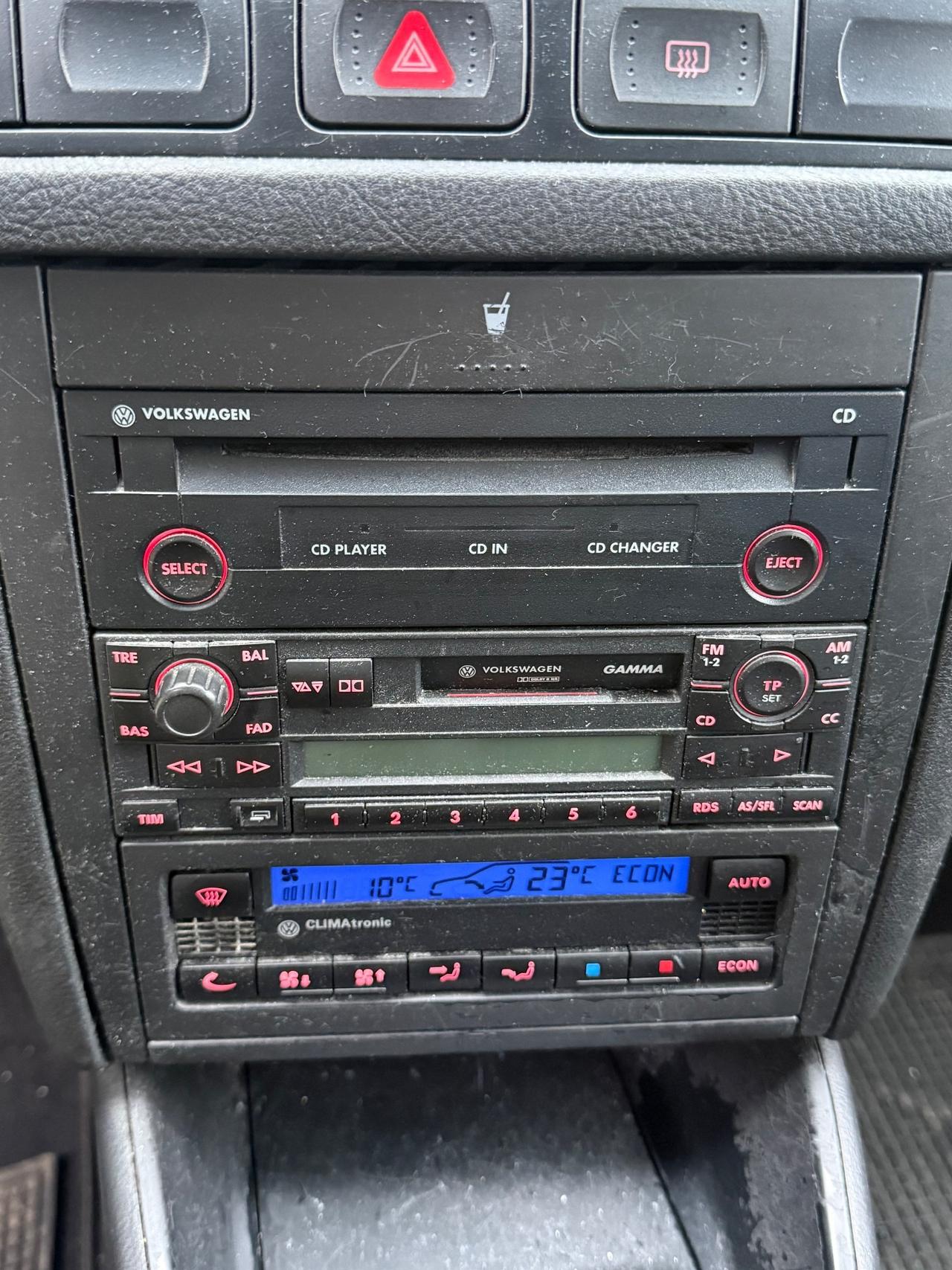 Volkswagen Golf 1.6 16V cat 5 porte Highline PLUS