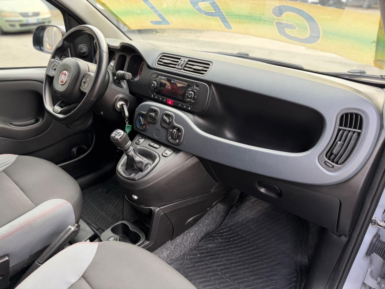 Fiat Panda 1.2 LOUNGE GPL CASA MADRE FULL OPTIONAL