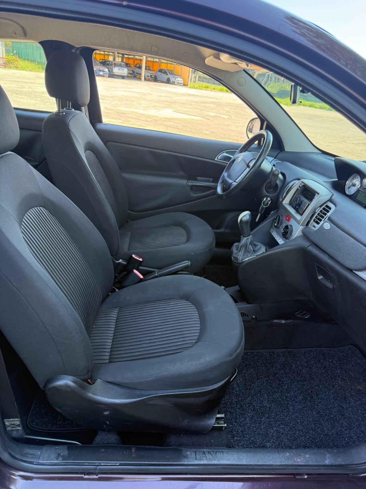 Lancia Ypsilon Diesel 1.3 Multijet NEOPATENTATI
