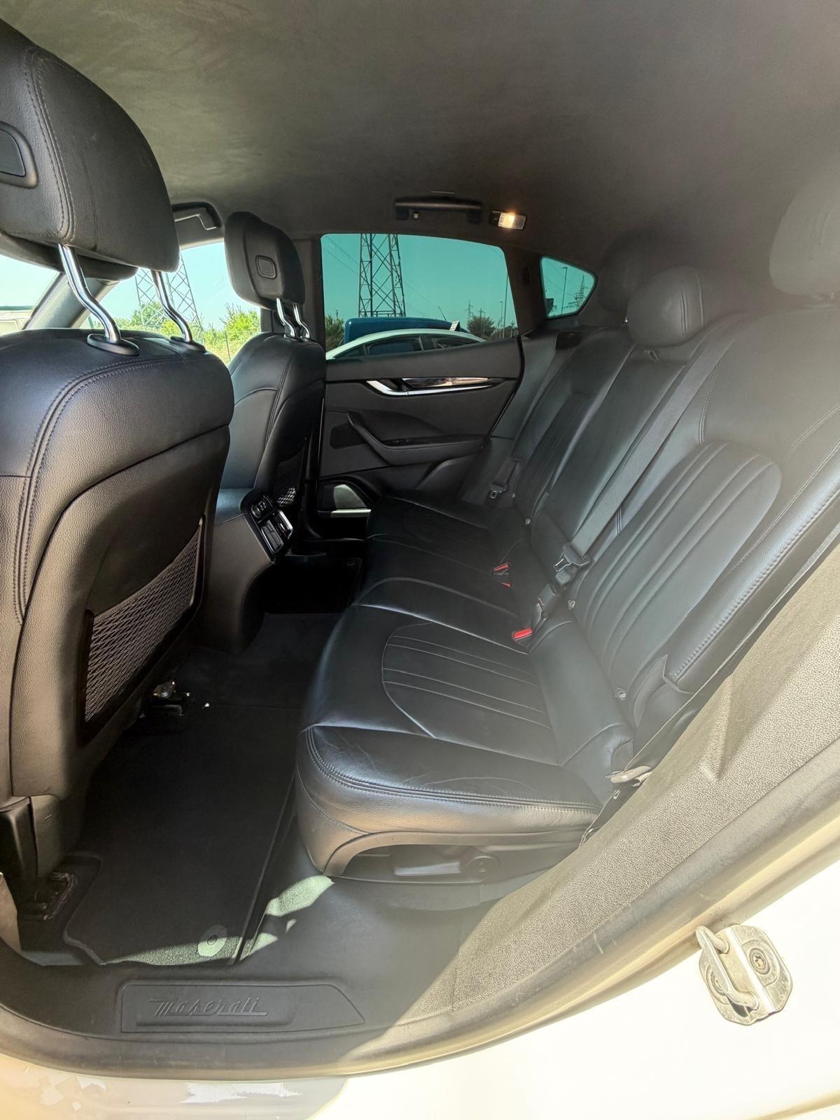 Maserati Levante V6 Diesel 275 CV AWD Granlusso