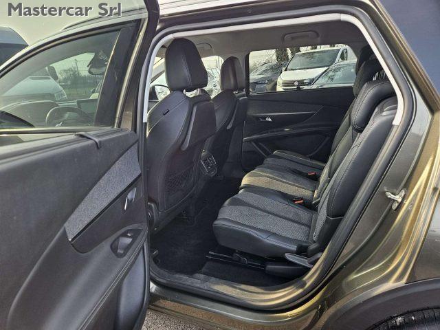 PEUGEOT 5008 5008 7 POSTI 1.5 bluehdi Allure s - FV859PV