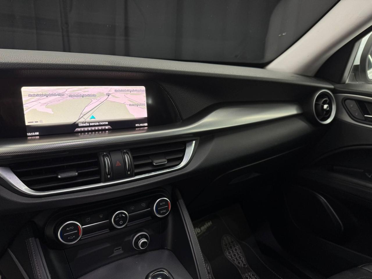Alfa Romeo Stelvio 2.2 Turbodiesel 180 CV AT8 RWD Super