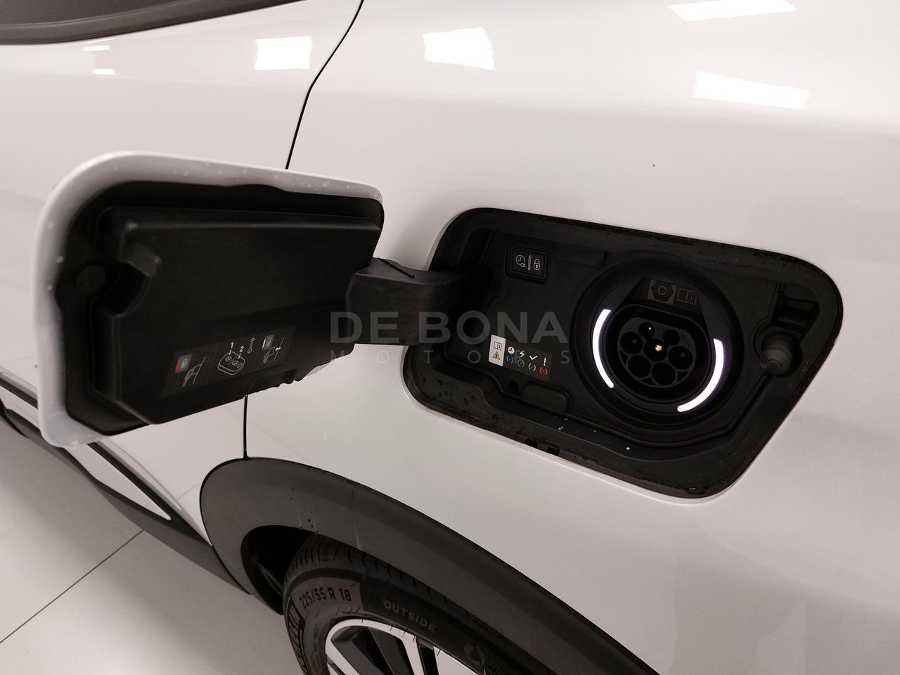 Peugeot 3008 1.6 hybrid4 phev allure pack 300cv e-eat8