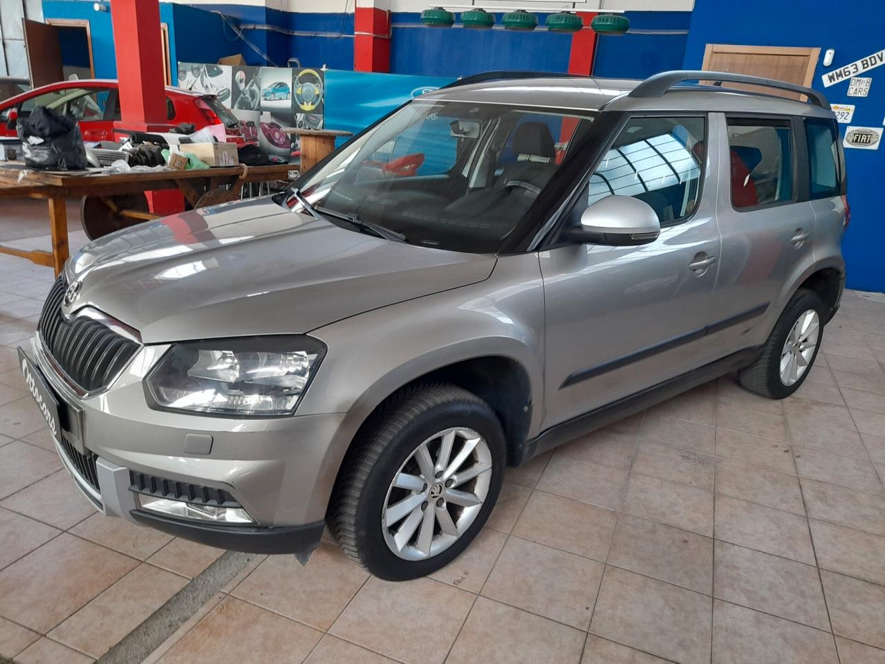 Skoda Yeti 1.6 TDI CR 105CV Ambition DSG GreenTec