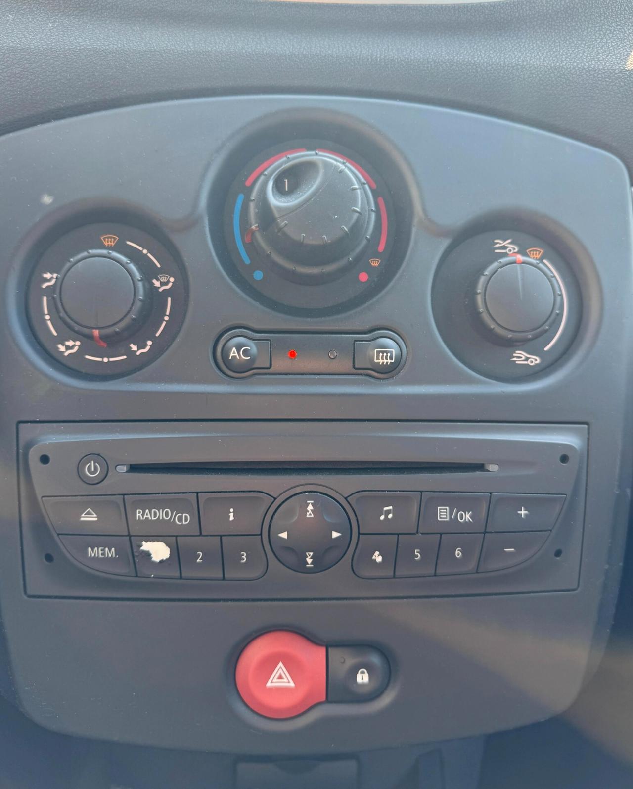 Renault Clio 1.2 Benz 55kW Dynamique