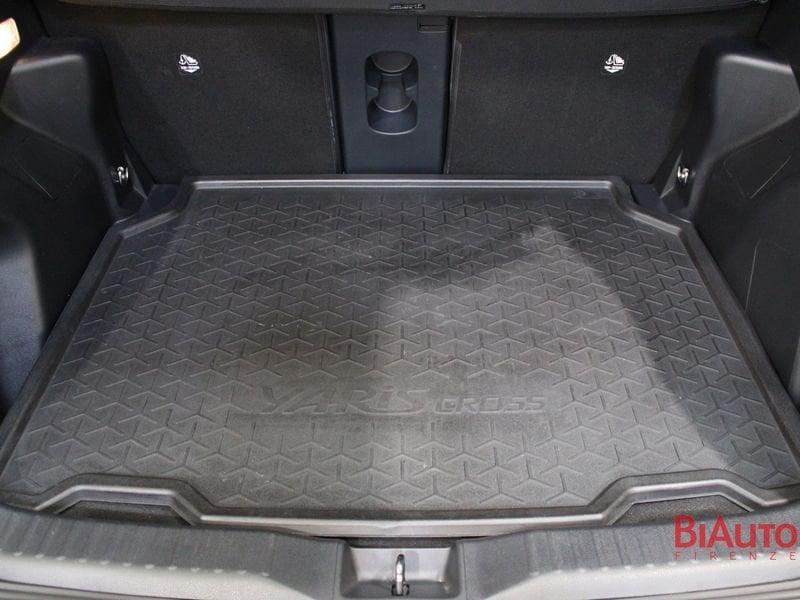Toyota Yaris Cross Yaris Cross 1.5h Adventure fwd 116cv e-cvt