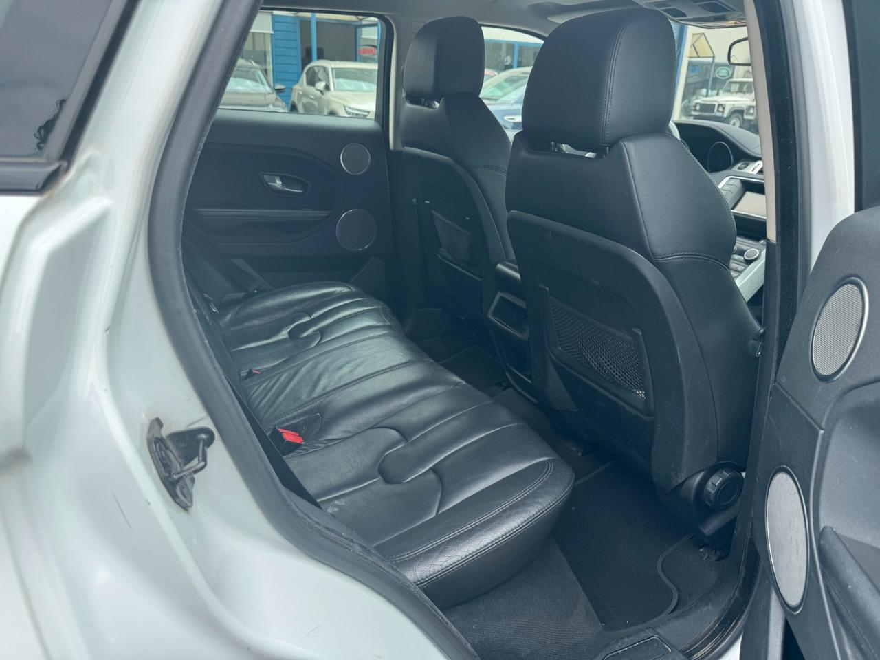 Land Rover Range Rover Evoque Range Rover Evoque 2.2 TD4 5p. Pure