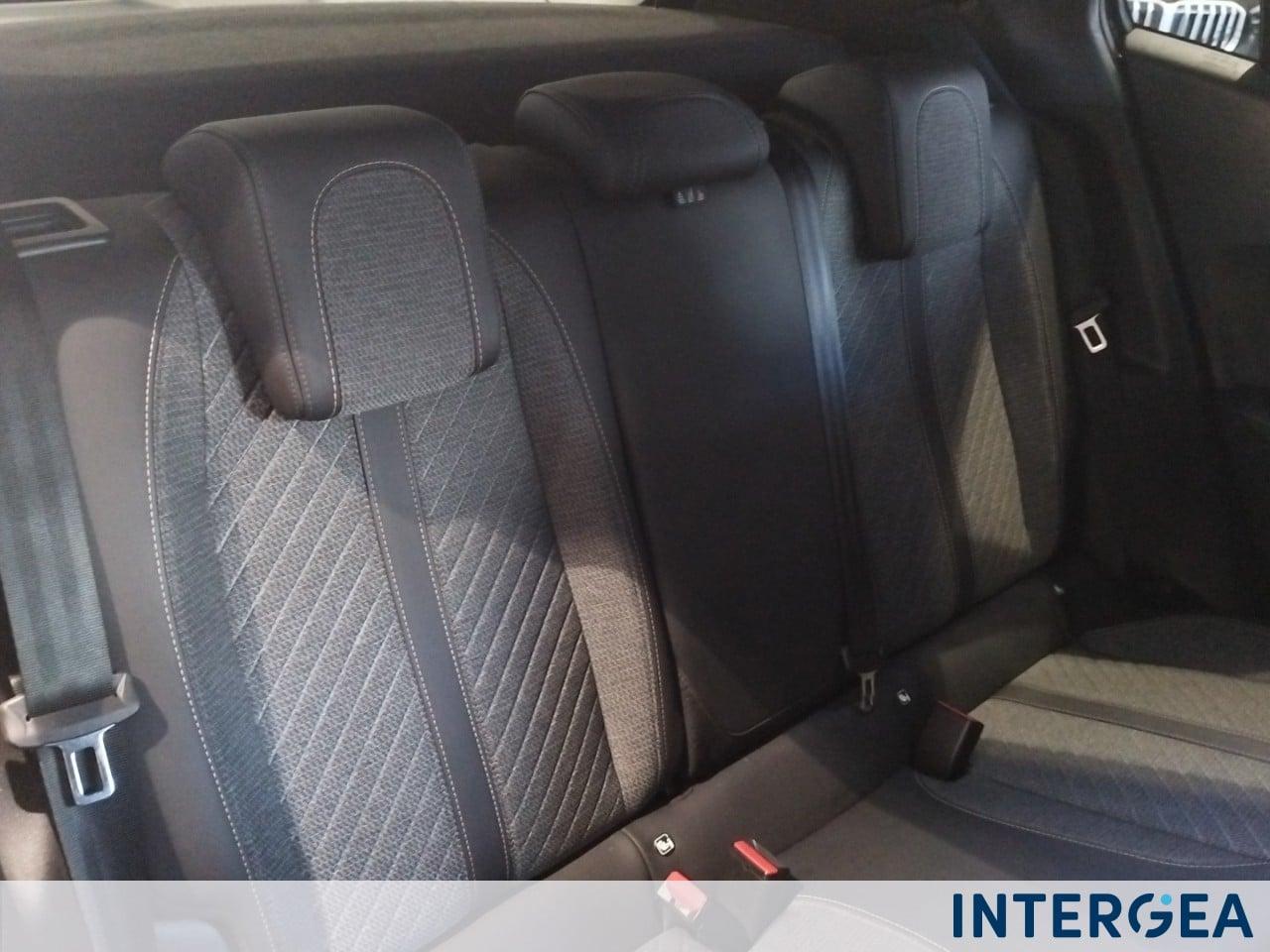 PEUGEOT 2008 1.2 puretech Allure s&s 100cv