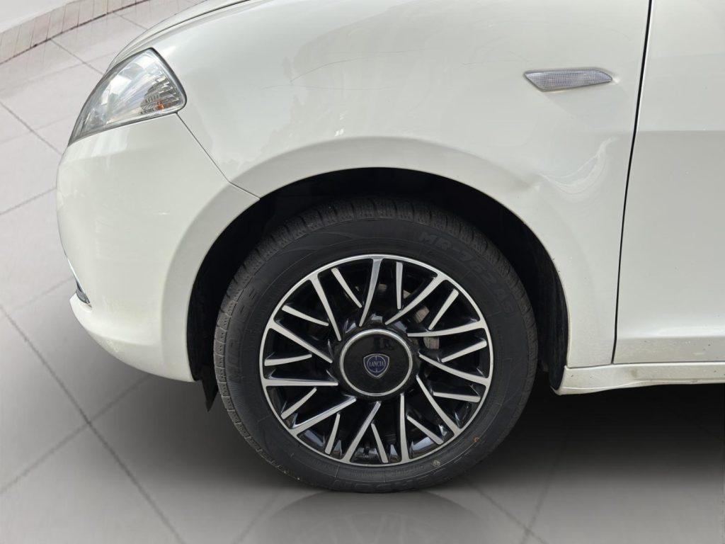 LANCIA Ypsilon 3ª serie Ypsilon 1.2 69 CV 5 po...