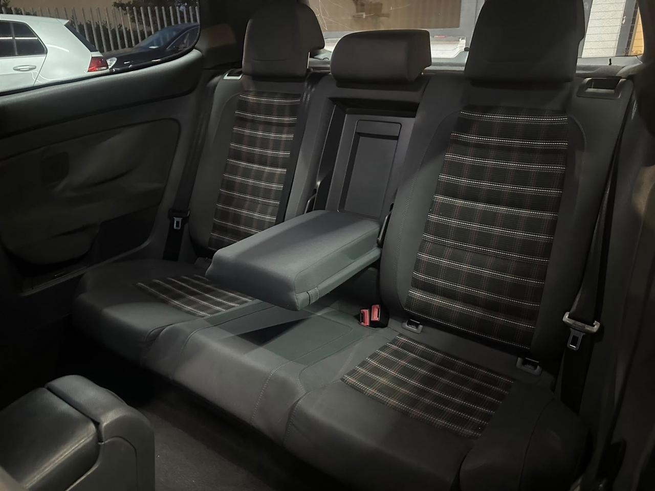 Volkswagen Golf GTI 2.0 DSG Edition preparata 400cv scarico maggiorato