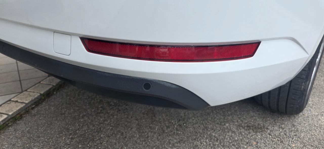 Skoda Superb 1.6 TDI DSG Wagon Ambition