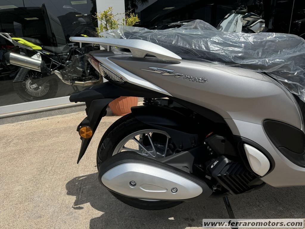 HONDA SH 125 MODE NUOVO A SOLI 32 EURO AL MESE