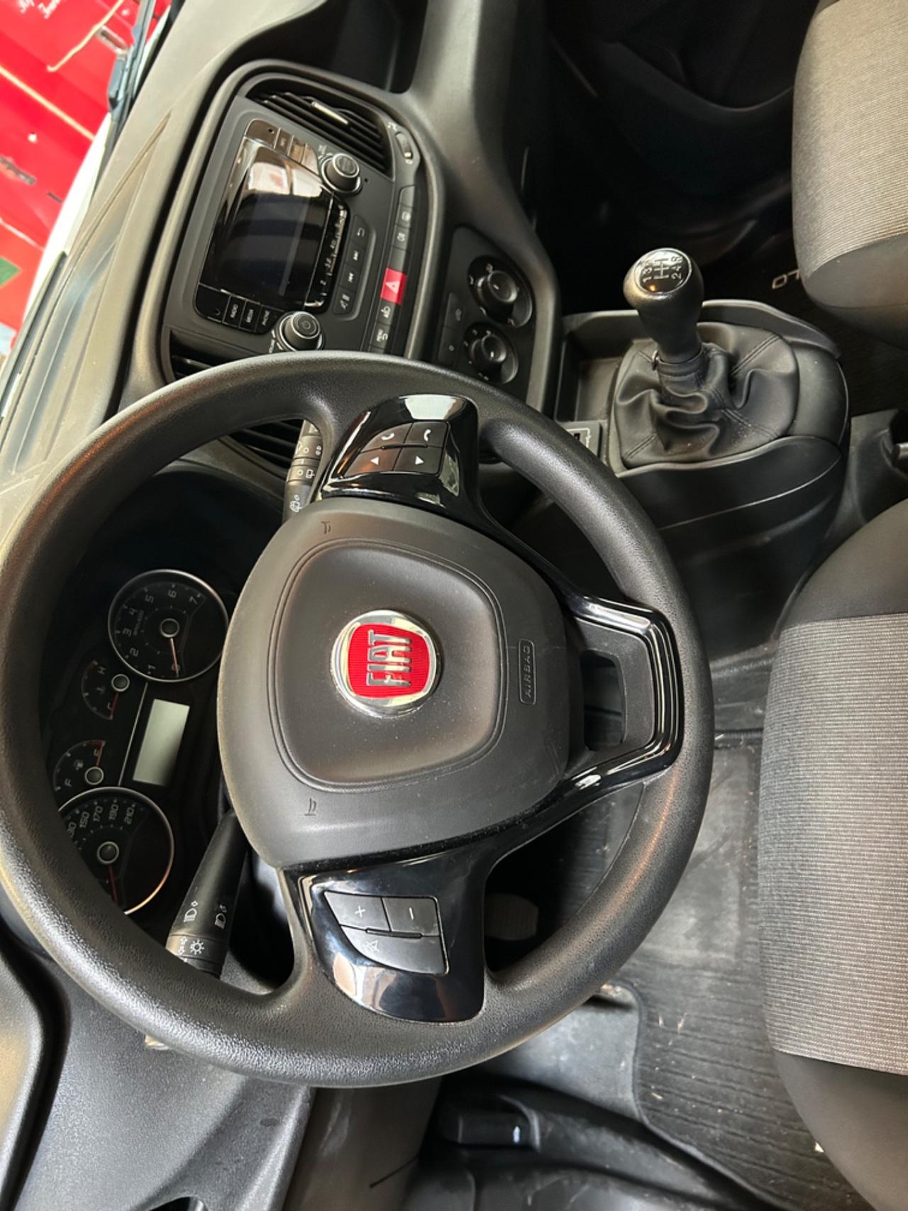 Fiat Doblo Doblò 2018 64000KM