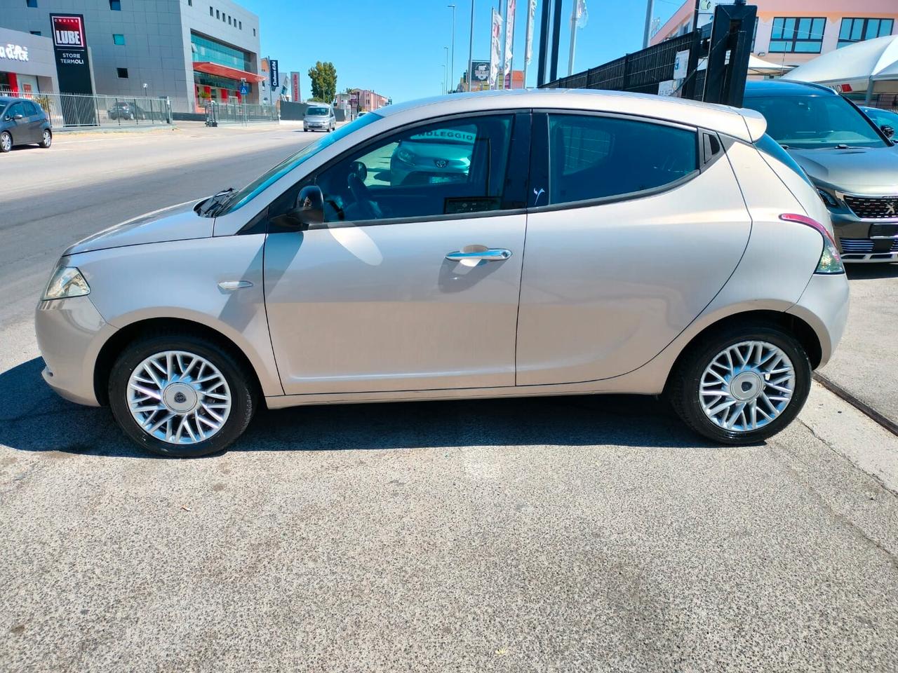 Lancia Ypsilon 1.3 MJT 16V 95 CV 5 porte S&S Platinum