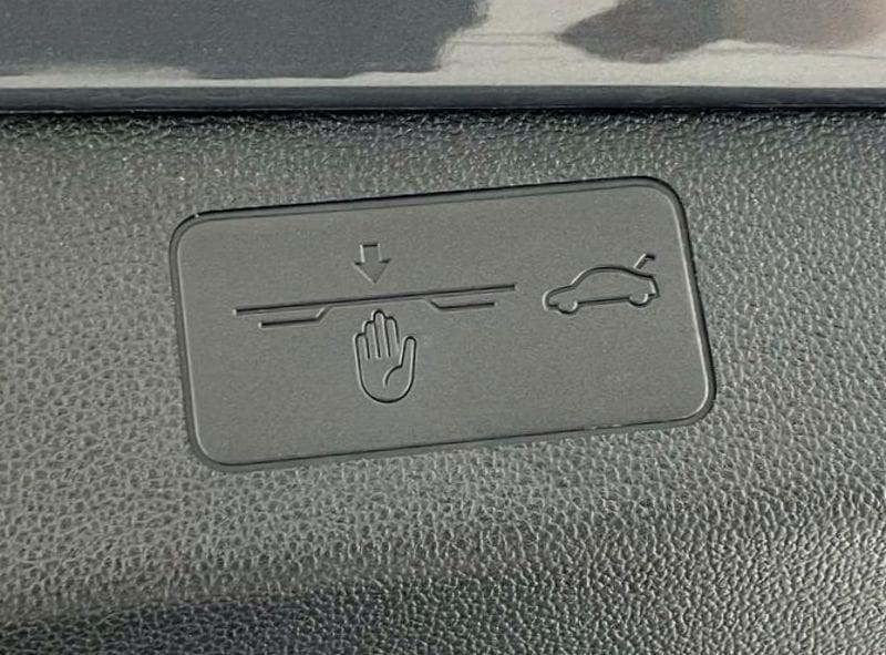 Volkswagen Golf Golf 2.0 TDI 150 CV DSG SCR R-Line