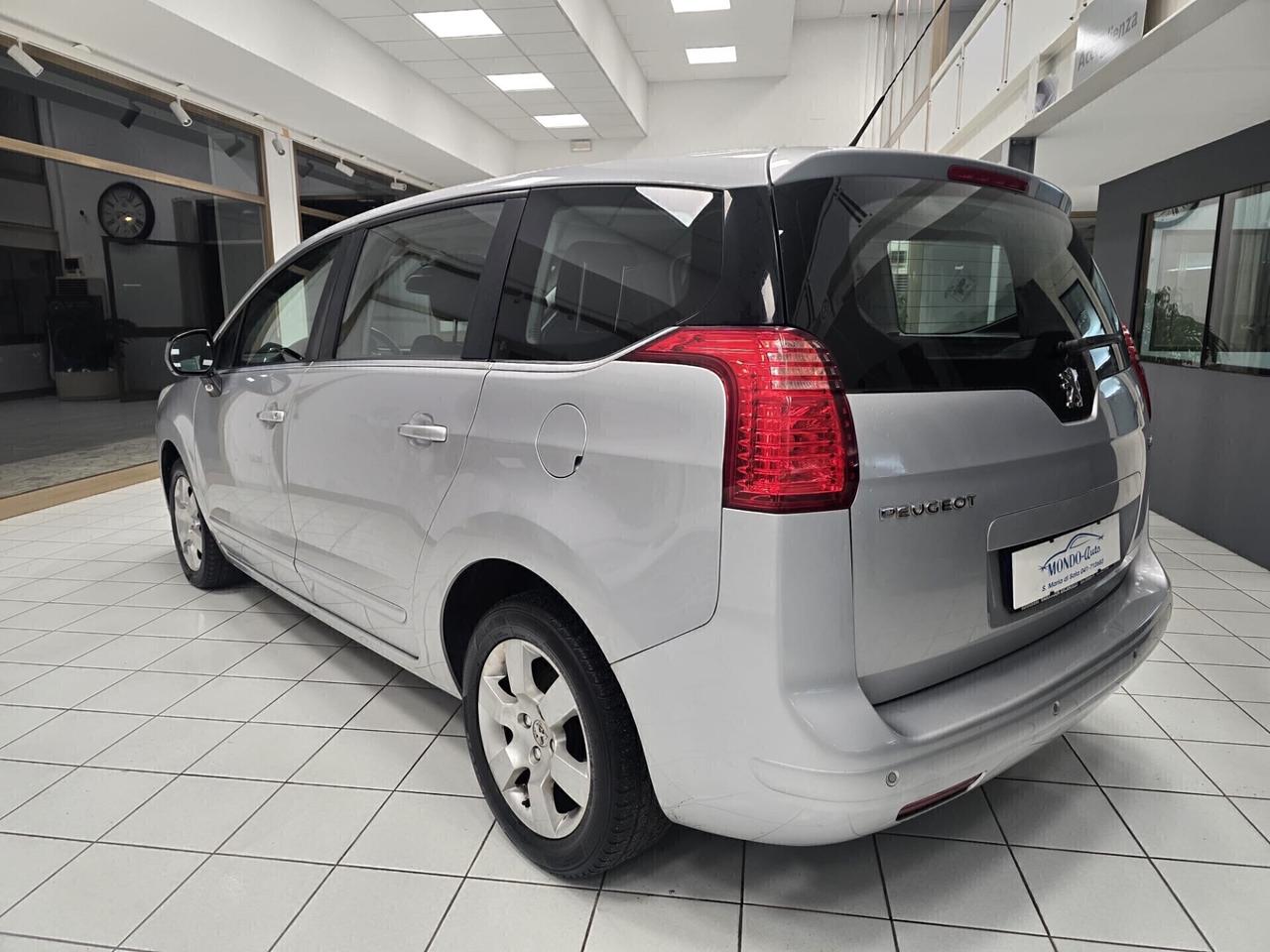 Peugeot 5008 1.6 HDi 112CV Premium 2010