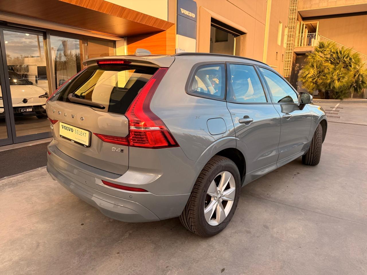Volvo XC 60 XC60 B4 (d) AWD Geartronic Business