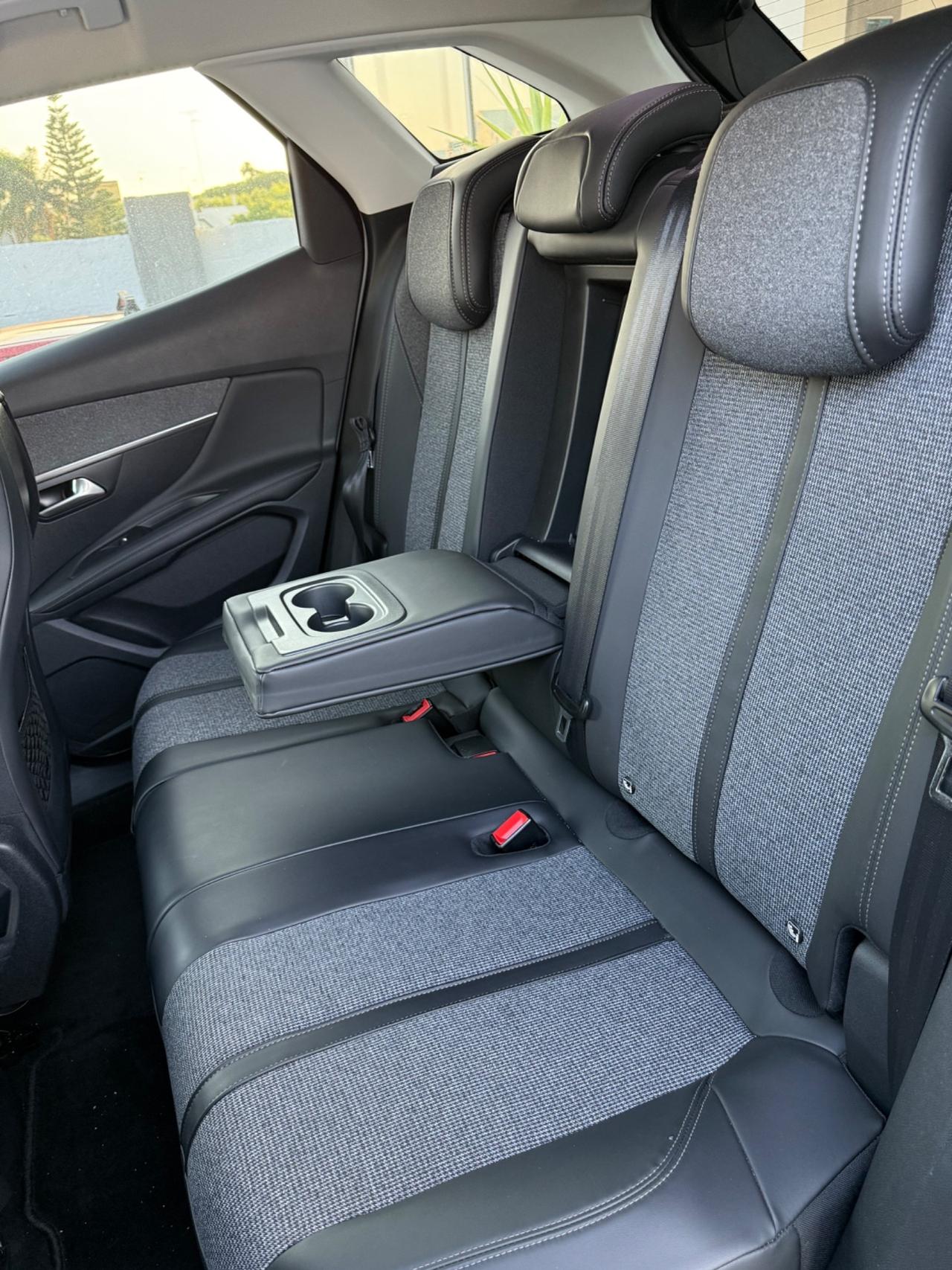 Peugeot 3008 BlueHDi 120 S&S Manuale FULL