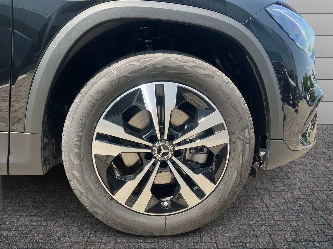 Mercedes-Benz GLA 200 d automatic