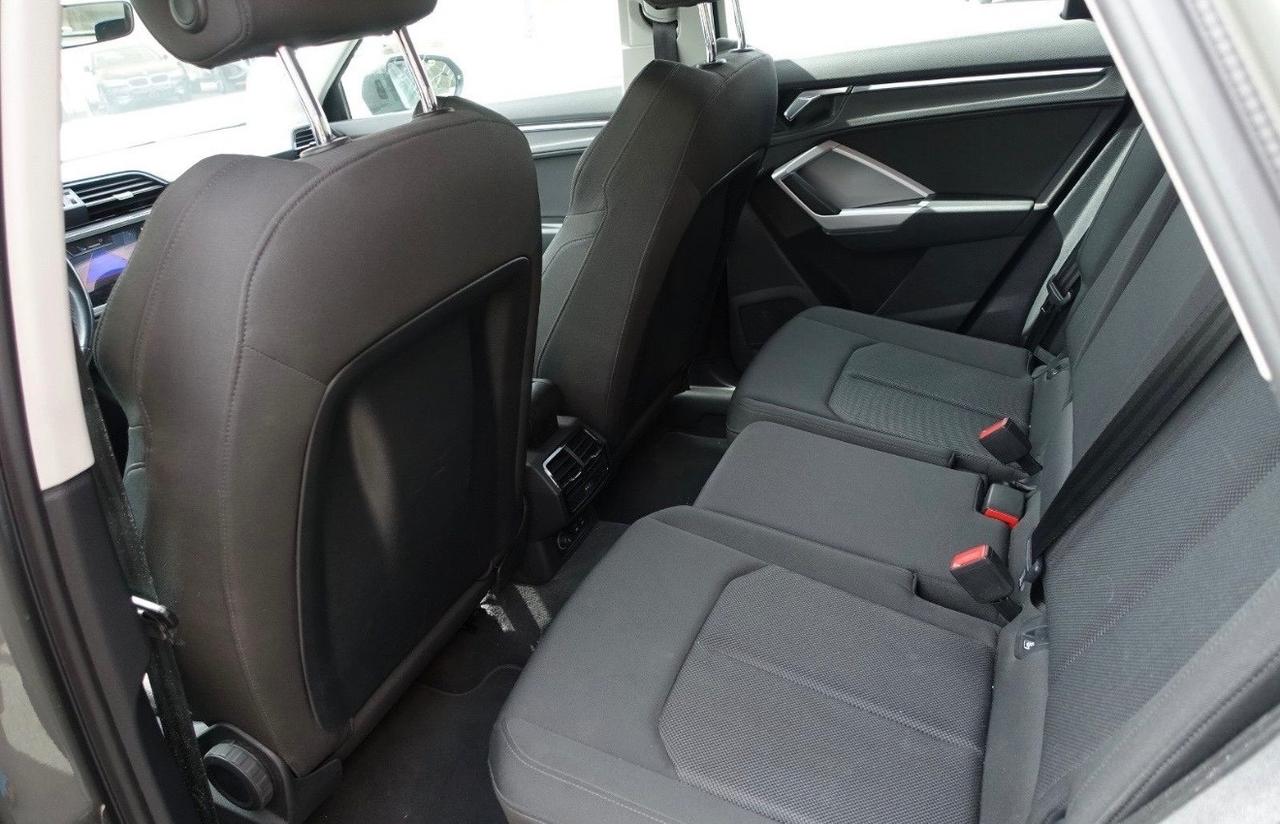 Audi Q3 45Tfsi Fari Led Cambio S Tronic Navi