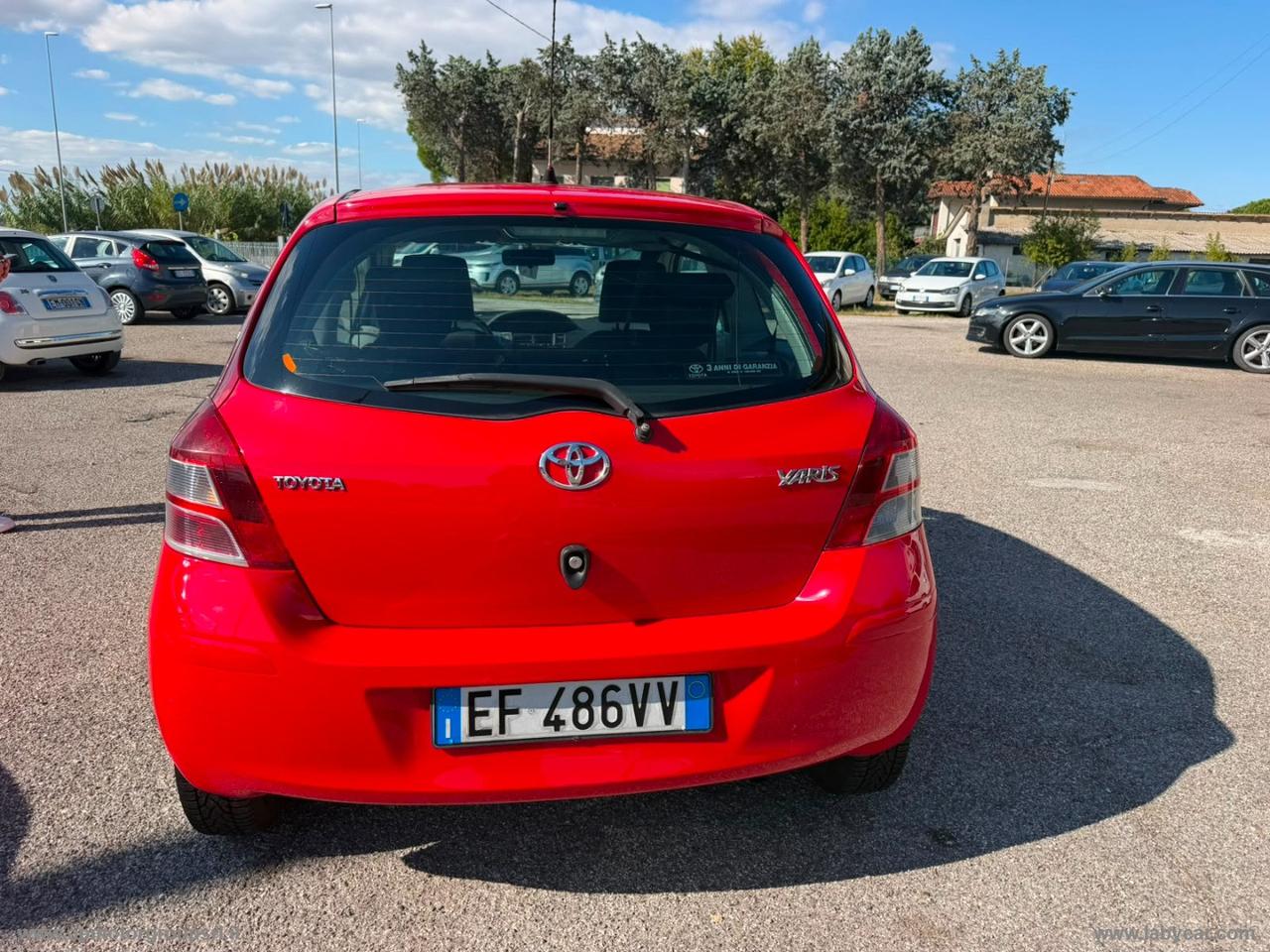 TOYOTA Yaris 1.0 3p. NOW ECO