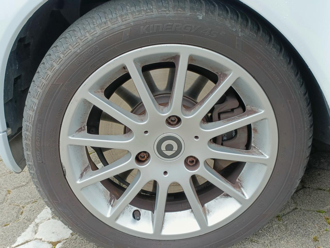 Smart ForTwo 1000 62 kW coupé passion