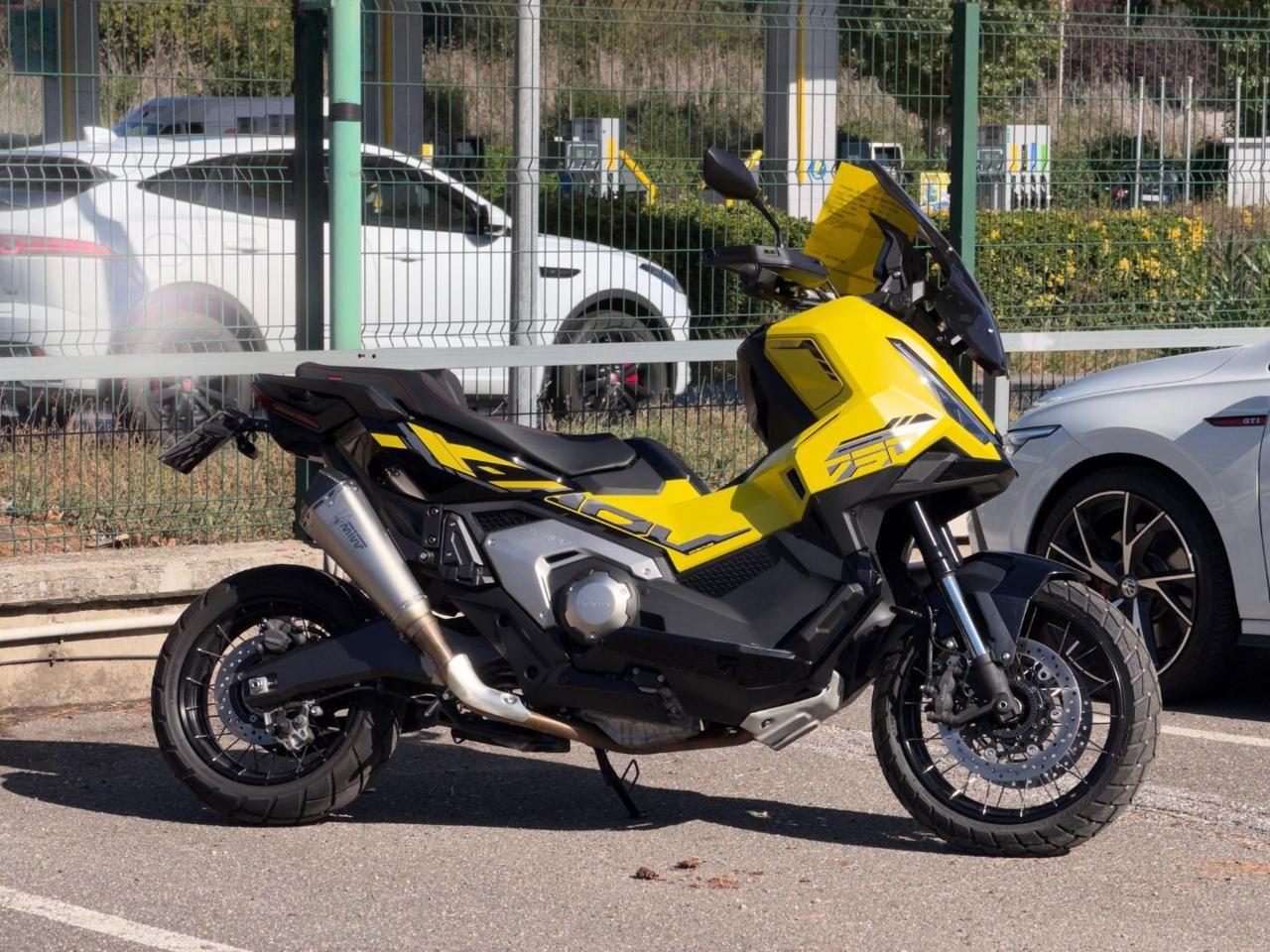 HONDA X-ADV 750 Special Edition Scarico Completo Sella gel