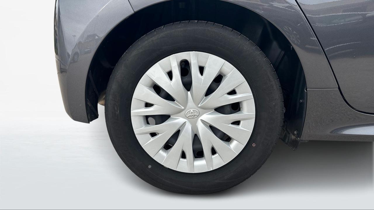 Toyota Yaris 1.0 5 porte Active