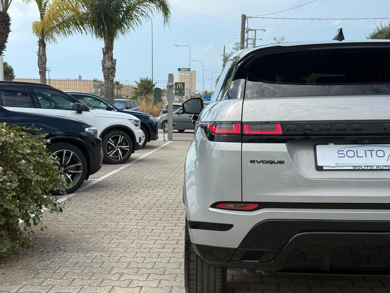 Evoque 2.0D Hybrid 163 CV R-Dynamic *N1 *Autocarro